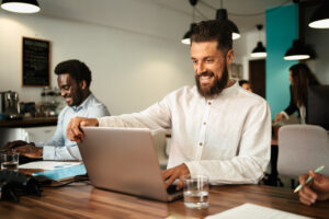 adobe creative cloud funktionen download Die Creative Cloud umfasst beliebte Anwendungen wie Photoshop, Illustrator, InDesign, Premiere Pro und After Effects download