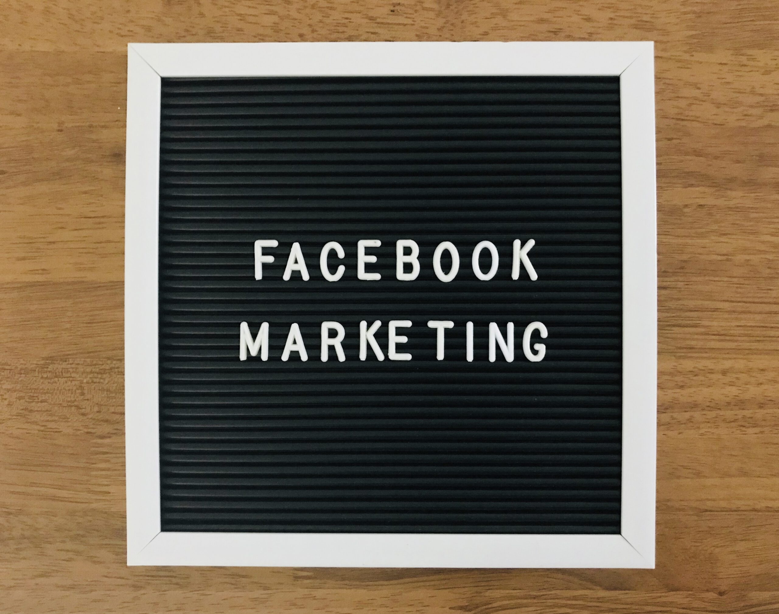 facebook-marketing-facebook ads fb werbeanzeigen werbung anzeigen richtig schalten optimieren kosten budget zielgruppe